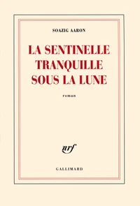 La sentinelle tranquille sous la lune