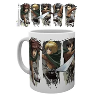 Attack on titan - mug - 320 ml - character montage