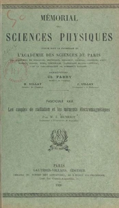Les couples de radiation et les moments électromagnétiques