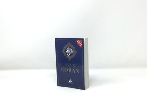 Le Saint Coran. Essai de traduction en langue française du sens de ses versets. Couverture bleu marine