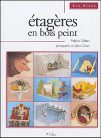 Etagères en bois peint