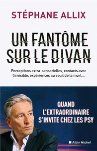 Un fantôme sur le divan