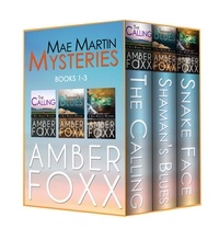  Amber Foxx - The Mae Martin Mysteries Books 1-3 - Mae Martin Mysteries.