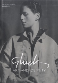 Amy De la Haye et Martin Pel - Gluck - Art and Identity.