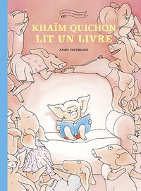 Anaïs Vaugelade - Famille Quichon  : Khaïm Quichon lit un livre.