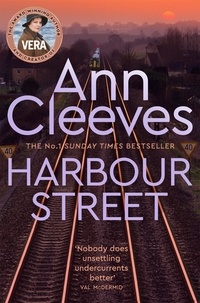 Ann Cleeves - Harbour Street - (Vera Series 6).