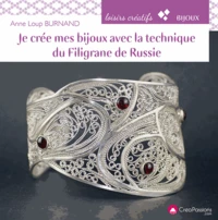 Je crée mes bijoux avec la technique du filigrane de Russie