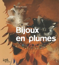 Annic Hurter - Bijoux en plumes.
