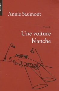 Une voiture blanche