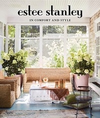  Anonyme - Estee Stanley - In comfort and style.