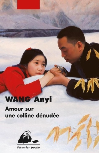 Amour sur une colline dénudée