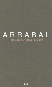 Têtes de mort dans l'armoire