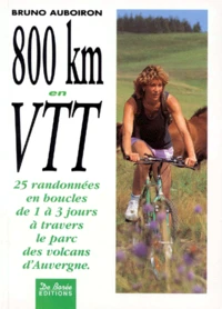 25 Randonnees En Boucles De 1 A 3 Jours A Travers Le Parc Des Volcans D'Auvergne