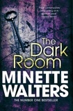 Minette Walters - The Dark Room.