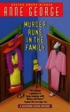 Murder Runs in the Family: A Southern Sisters Mystery.