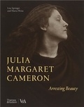 Marta Weiss - Julia Margaret Cameron - Arresting Beauty.