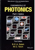 Bahaa E. A. Saleh et Marvin Carl Teich - Fundamentals of Photonics - Pack en 2 volumes : Tome 1, Optics ; Tome 2, Photonics.