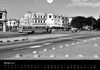 Destination La Havane. Destination, La Havane ou la vieille voiture américaine élevée au titre du patrimoine national cubain. Calendrier mural A4 horizontal 2017