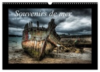Alain Gaymard - CALVENDO Places  : Souvenirs de mer (Calendrier mural 2024 DIN A3 vertical), CALVENDO calendrier mensuel - Epaves d'un cimetière de bateaux.
