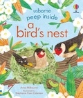 Anna Milbourne et Stephanie Fizer Coleman - Peep Inside a Bird's Nest.