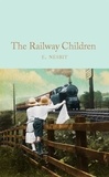 E. Nesbit et Anna South - The Railway Children.