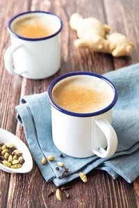 Boissons bienfaisantes. Golden milk, latte, boissons détox... Avec 30 fiches recettes