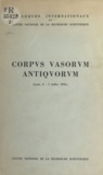 Henri Metzger et Charles Dugas - Colloque international sur le Corpus vasorum antiquorum - Lyon, 3-5 juillet 1956.
