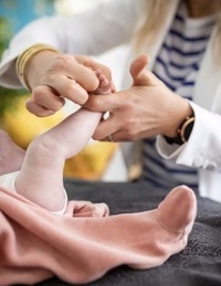 La réflexologie pour les bébés et les enfants. Soulagez les petits maux du quotidien