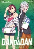 Yukinobu Tatsu - Dandadan Tome 16 : Avec 1 porte-clé, 1 poster, 1 jaquette réversible, des ex-libris et 1 set de 5 cartes holographiques.