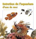 Alain Breitenstein et Pierre Darmangeat - Entretien de l'aquarium d'eau de mer.