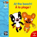  Mellow - At the beach! A la plage ! - Edition bilingue anglais-français.
