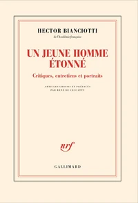 Un jeune homme étonné