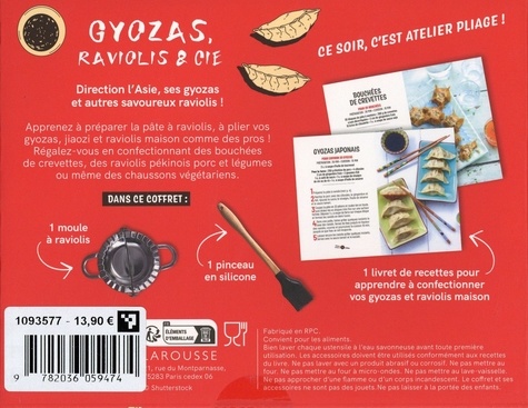 Coffret Gyozas, raviolis & Cie. Ce soir, c'est atelier pliage ! Le livre de recettes avec 1 moule à raviolis et 1 pinceau en silicone