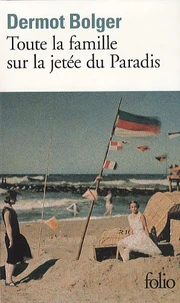 Toute la famille sur la jetée du paradis