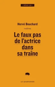 Le faux pas de l'actrice dans sa traine