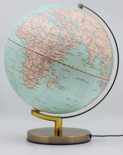 globe terrestre Vintage Au sommet du monde