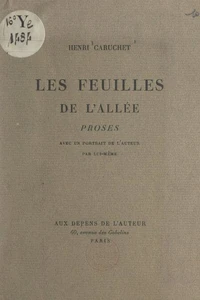 Les feuilles de l'allée