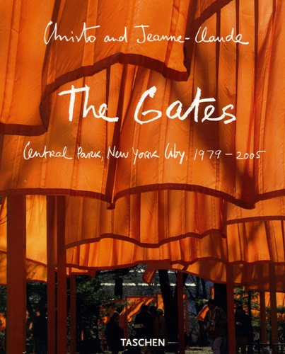  Christo et  Jeanne-Claude - The Gates - Central Park, New York City 1979-2005.