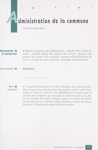  Collectif - Les archives des petites communes - Guide de conservation.