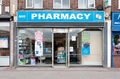 Damien Hirst - Pharmacy London.