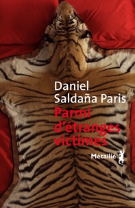 Téléchargement gratuit du livre électronique pour ado net Parmi d'étranges victimes 9791022608954 par Daniel Saldaña París