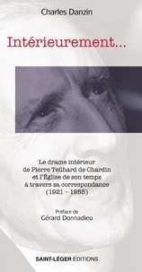 Intérieurement...