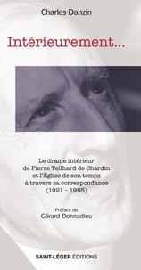 Intérieurement...