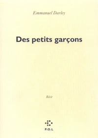 Des petits garçons