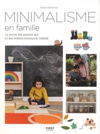 Télécharger un livre de google books mac Minimalisme en famille  - Le secret de parents plus calmes et d'enfants plus heureux en francais 9782412046425