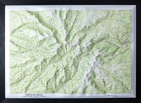 Carte en relief des Monts du Cantal. Plomb du Cantal, Puy Mary, Puy Griou