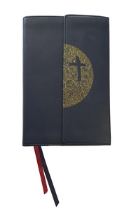  Desclée-Mame - La Bible : traduction officielle liturgique - Edition de voyage bleu marine.