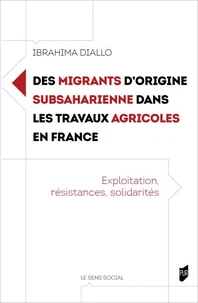 Des migrants d'origine subsaharienne dans les travaux agricoles en France