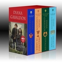 Diana Gabaldon - Outlander Boxed Set - Outlander, Dragonfly in Amber, Voyager, Drums of Autumn.