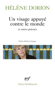 Un visage appuyé contre le monde